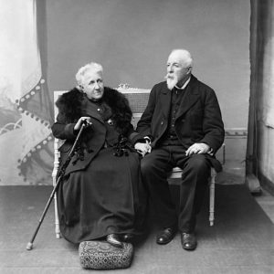 D. Isabel e Gastão de Orleans, o conde d'Eu, no Exílio, 1919.
França, Normandia / Instituto Moreira Salles